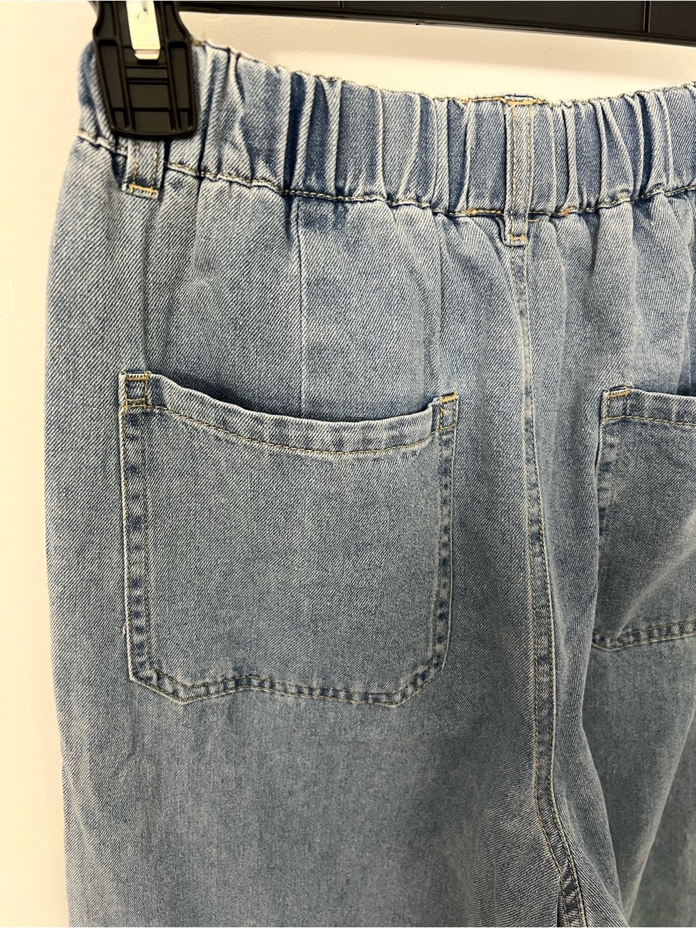 Wide Leg Light Wash Denim Jeans with Drawstring Waist - Picture 4 of 5